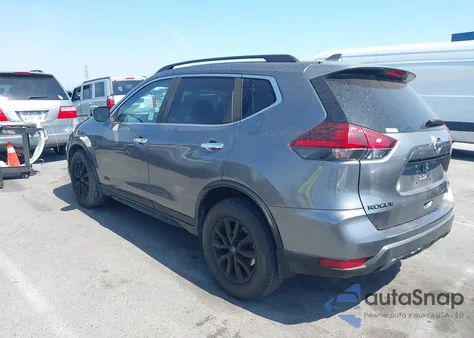 2018 Nissan Rogue Sv z USA, uszkodzony, nr VIN 5N1AT2MT7JC817828